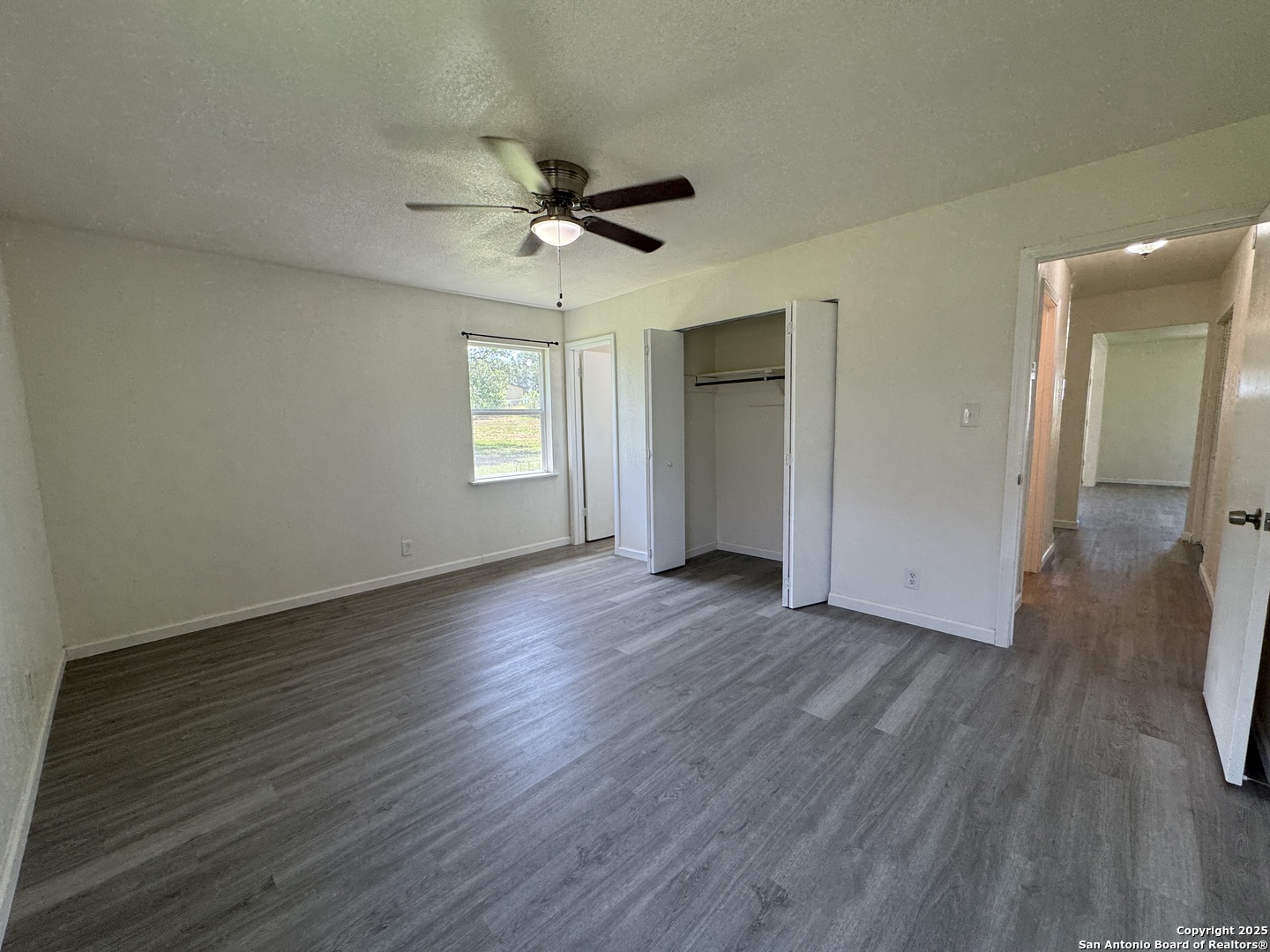 74 Mccoy Lytle TX 78052