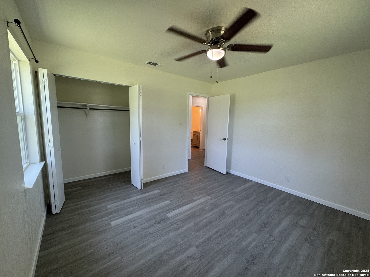 74 Mccoy Lytle TX 78052