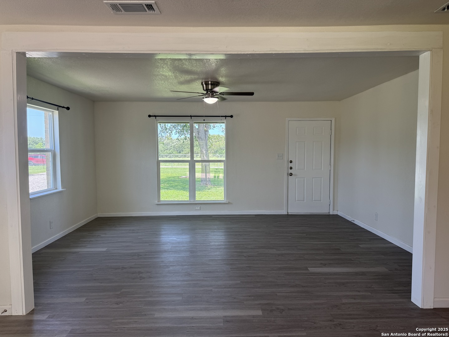 74 Mccoy Lytle TX 78052