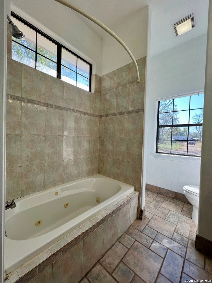 468 Weyrich Farms Road Eagle Pass TX 78852