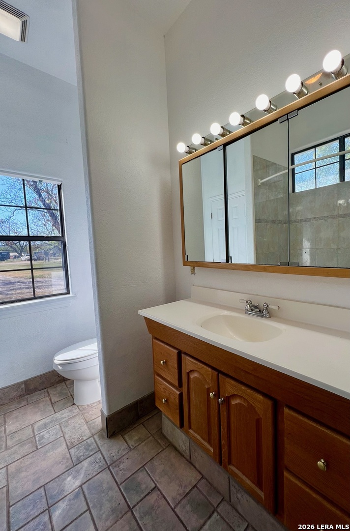 468 Weyrich Farms Road Eagle Pass TX 78852