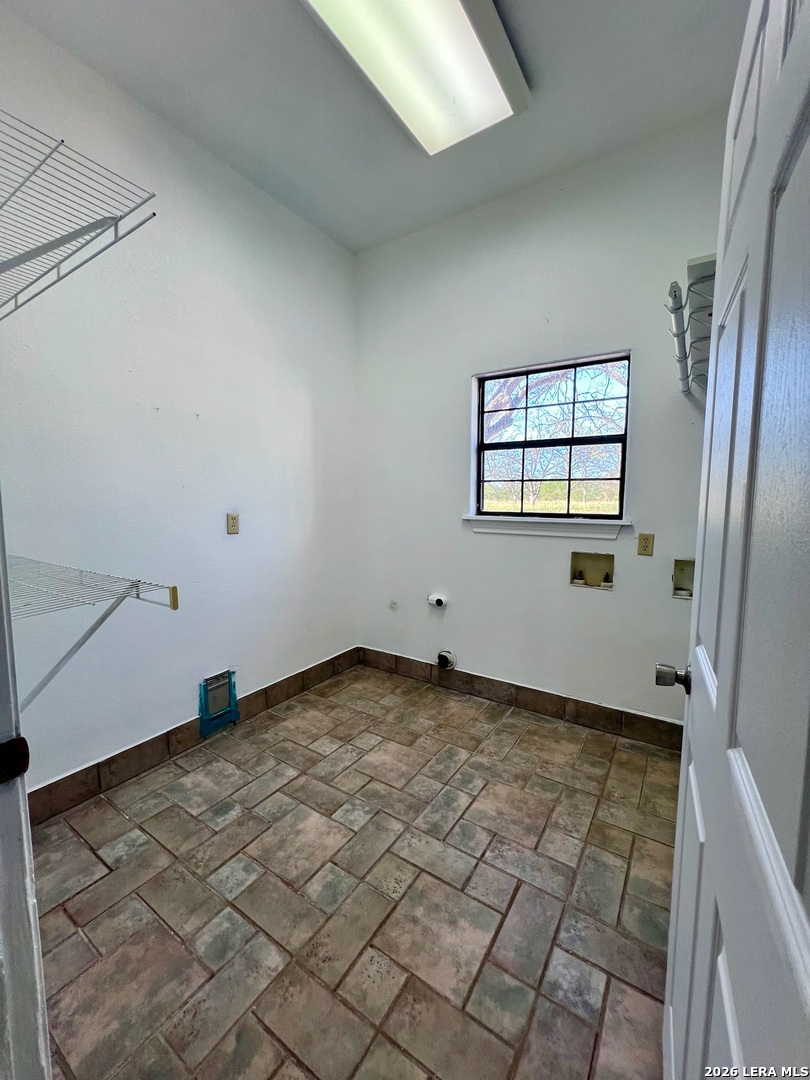 468 Weyrich Farms Road Eagle Pass TX 78852