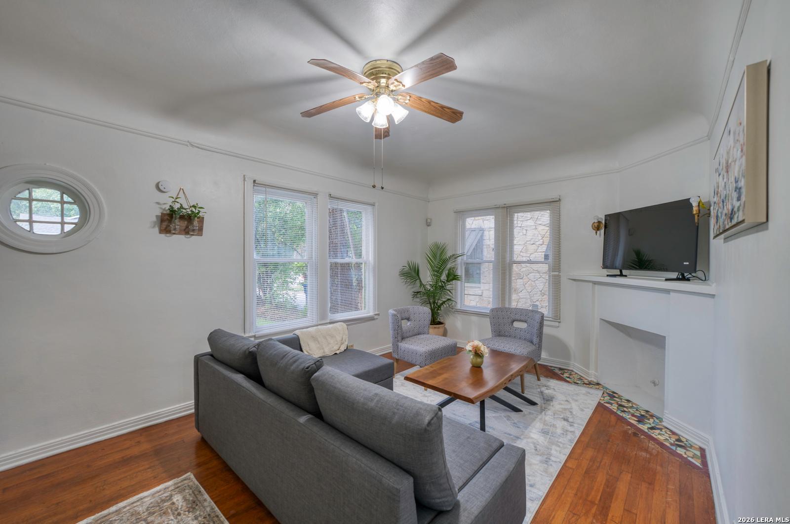 311 W Lullwood San Antonio TX 78212