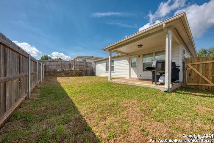 5141 Storm King Schertz TX 78108