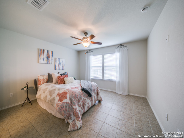 3359 Blossom Row San Antonio TX 78253