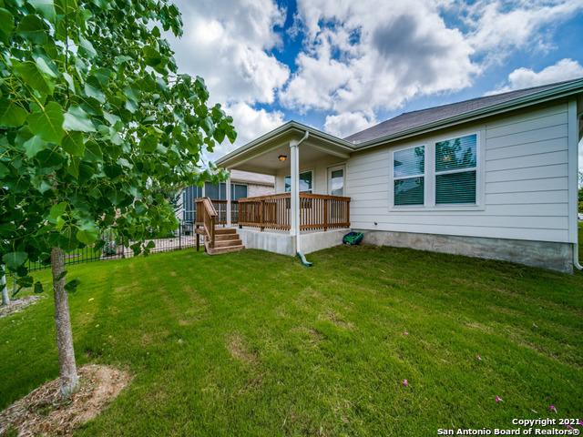 3359 Blossom Row San Antonio TX 78253