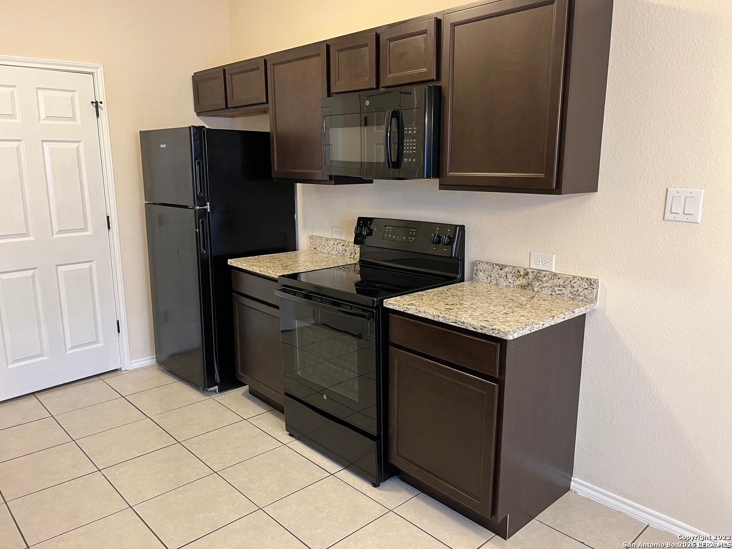 8712 Azul Sky Court San Antonio TX 78109