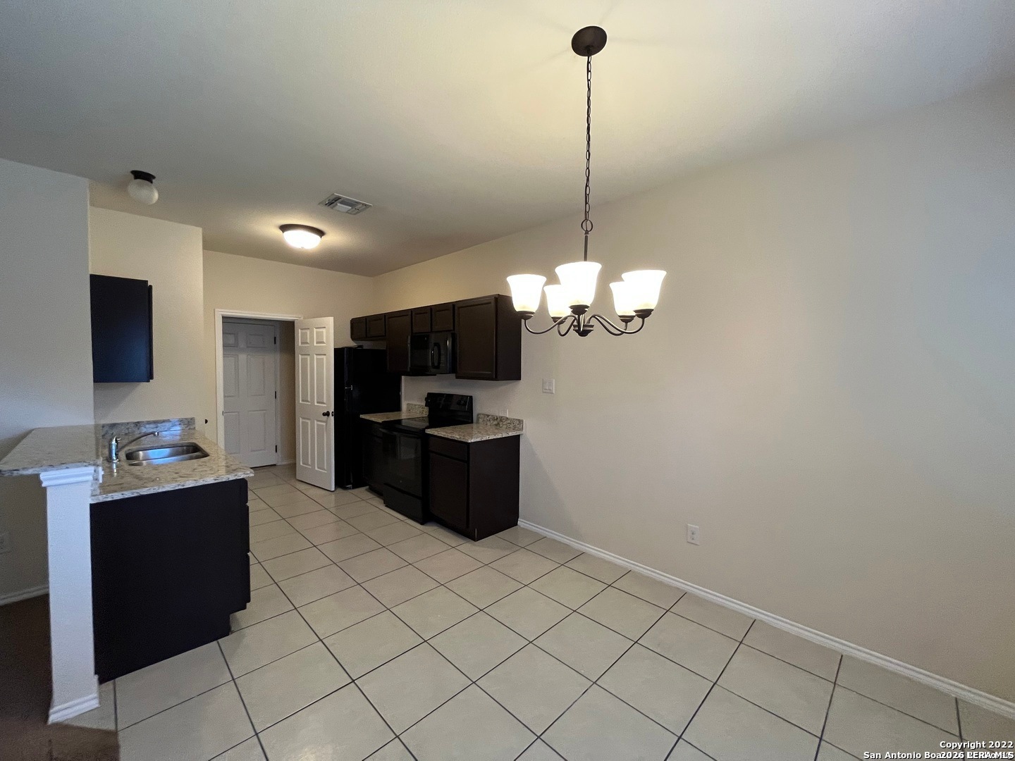 8712 Azul Sky Court San Antonio TX 78109
