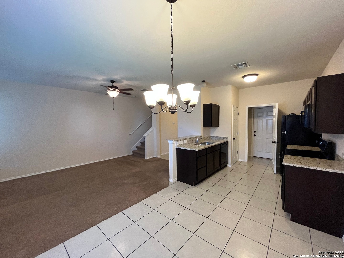 8712 Azul Sky Court San Antonio TX 78109