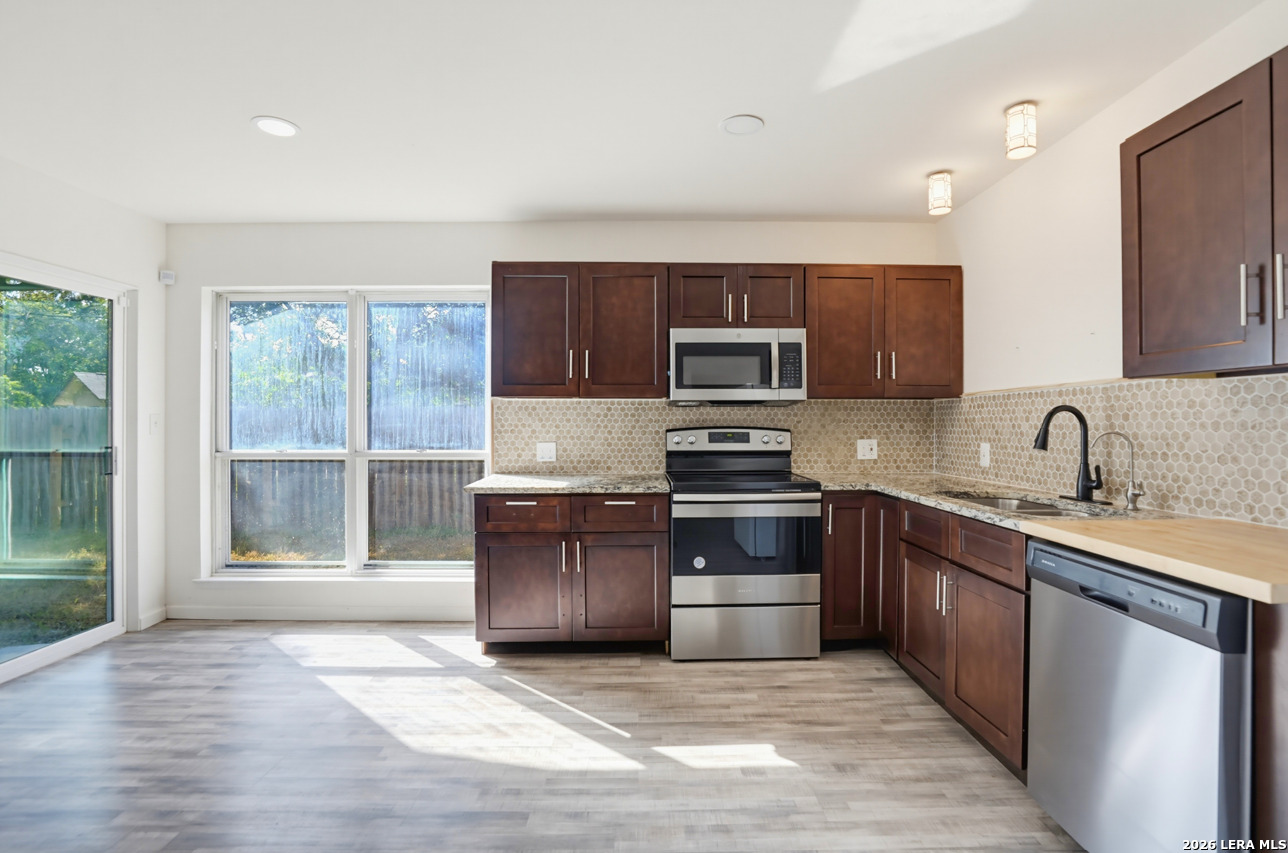 6602 Spring Brook Street San Antonio TX 78249