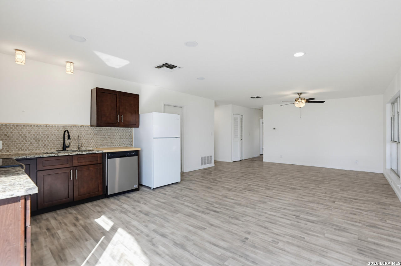 6602 Spring Brook Street San Antonio TX 78249