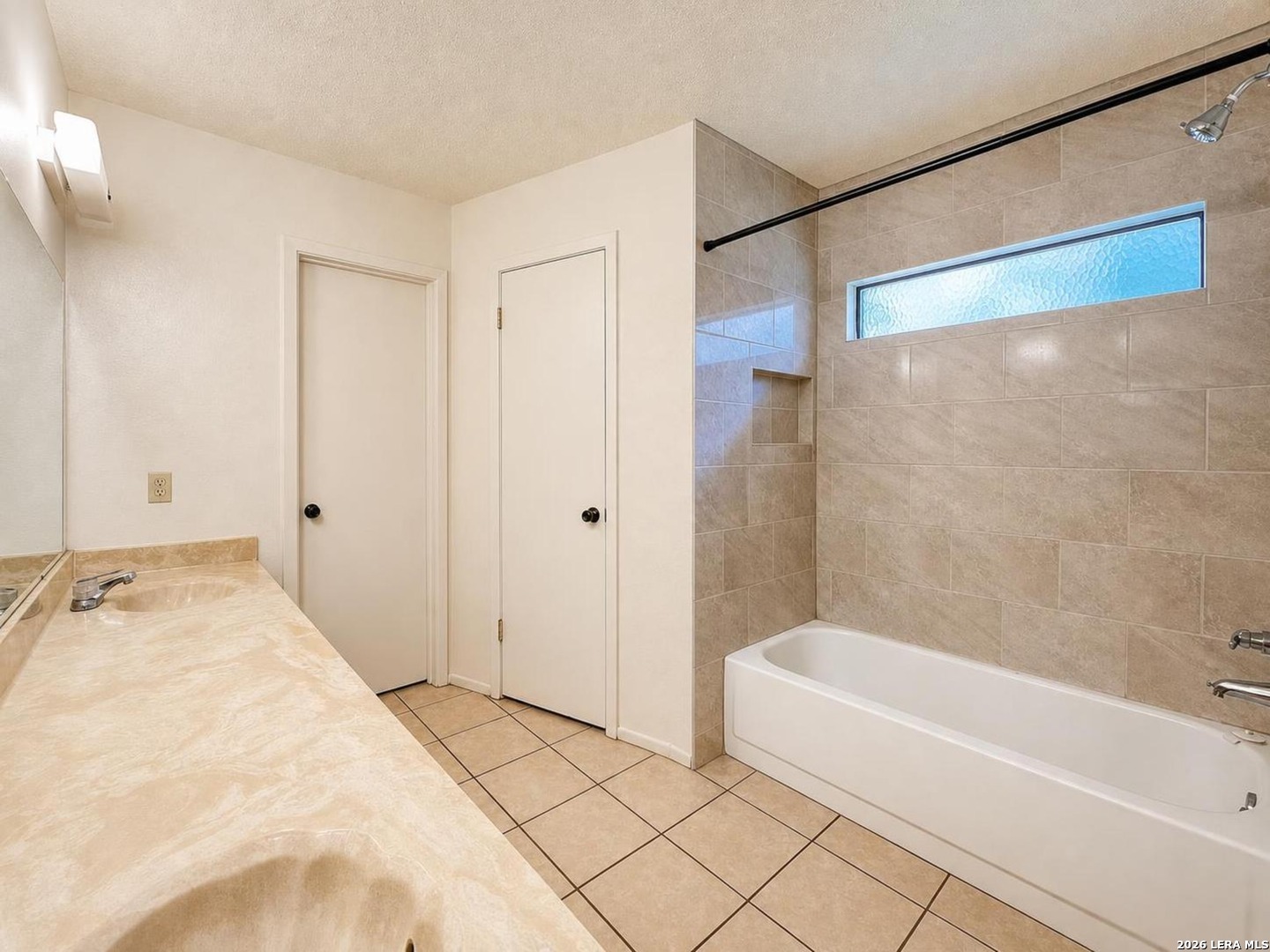 2427 Field Wood San Antonio TX 78251