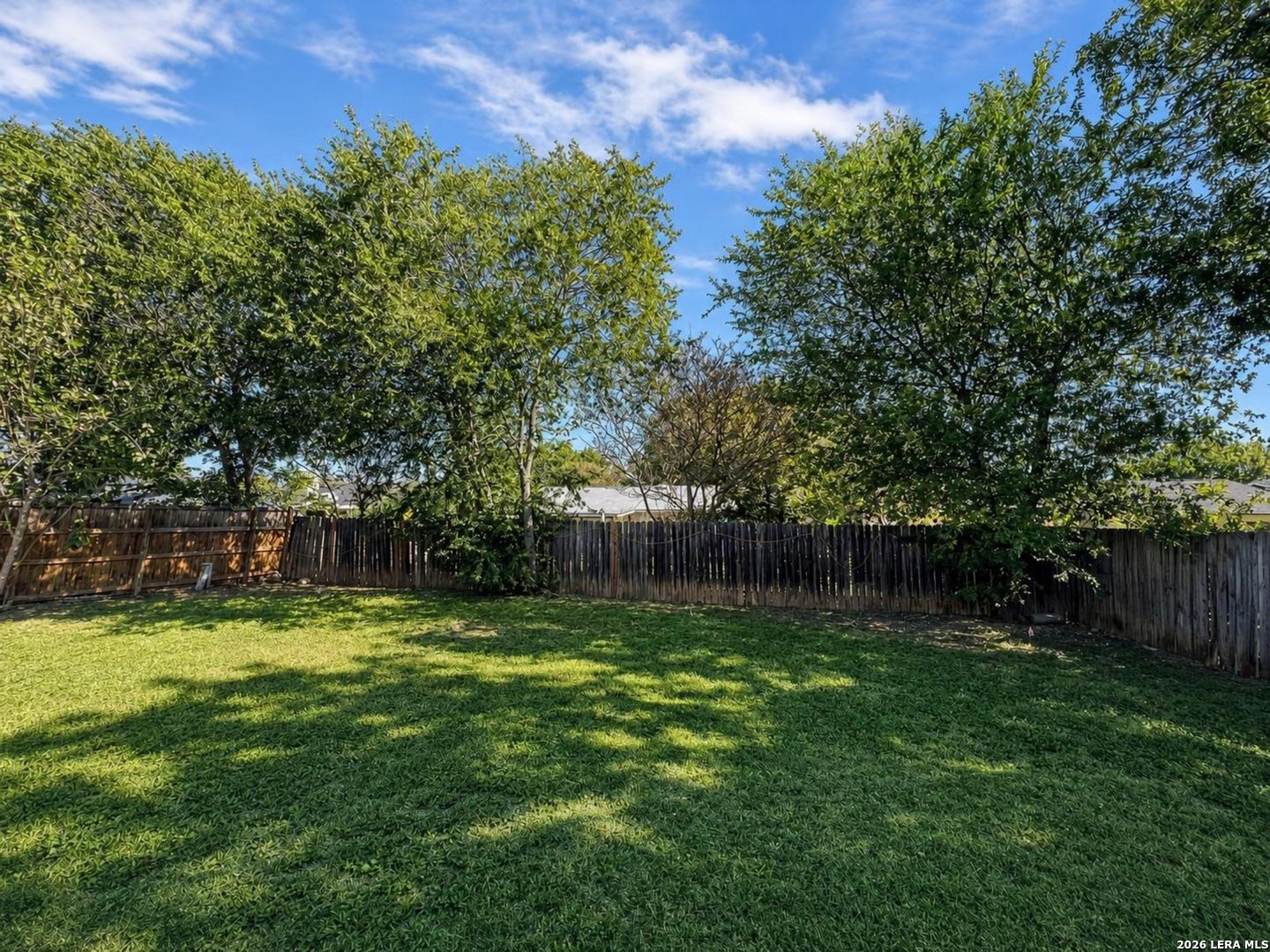 2427 Field Wood San Antonio TX 78251