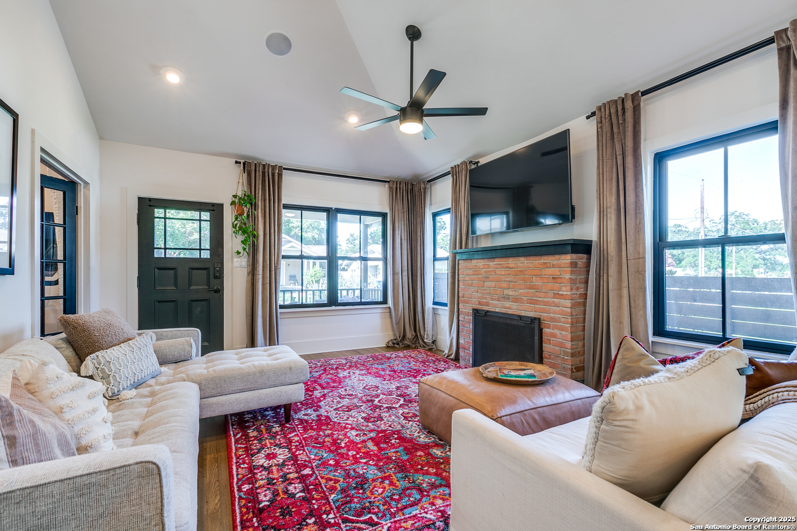 627 W Lynwood Avenue San Antonio TX 78212