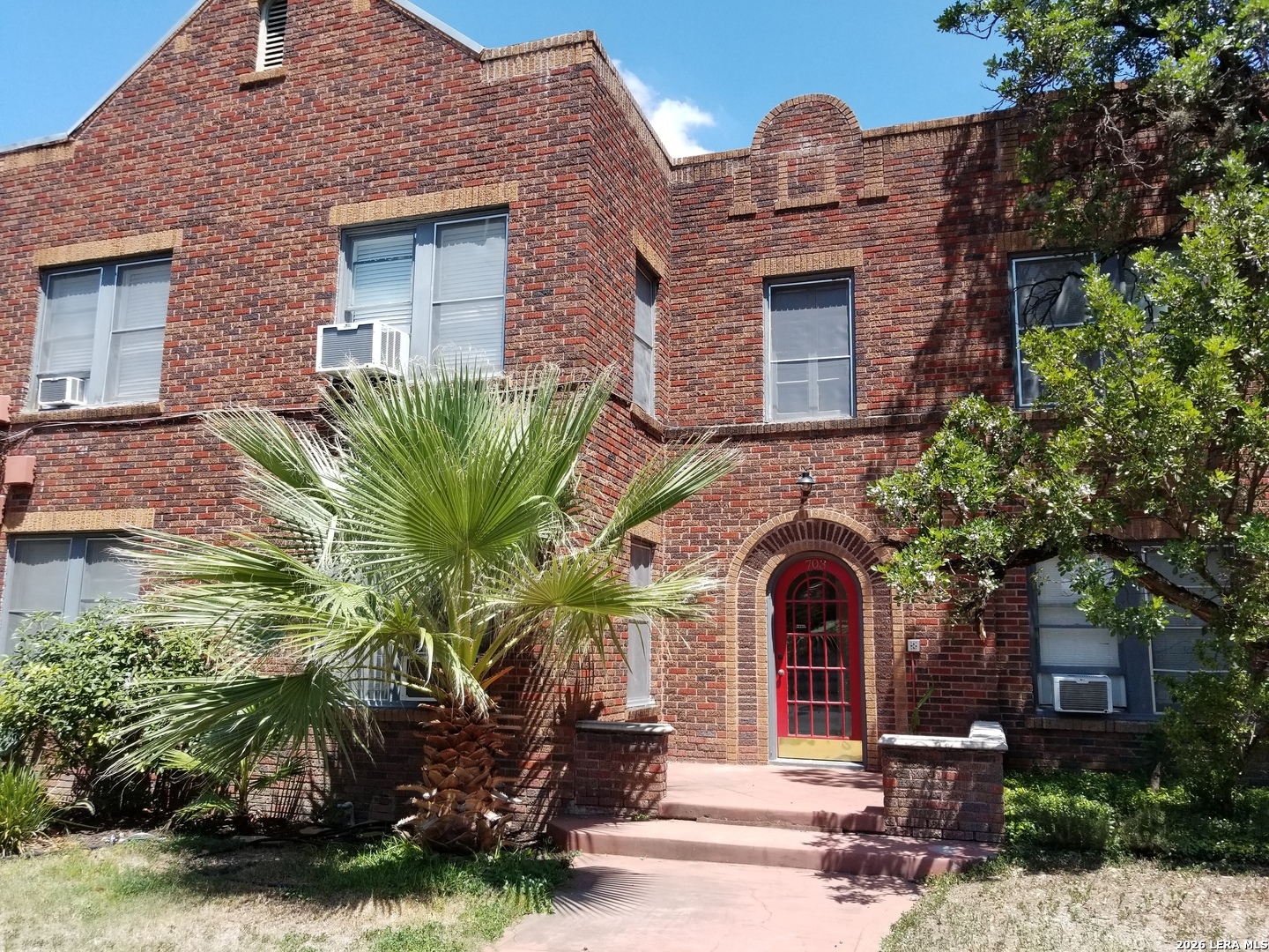 703 W French Place San Antonio TX 78212