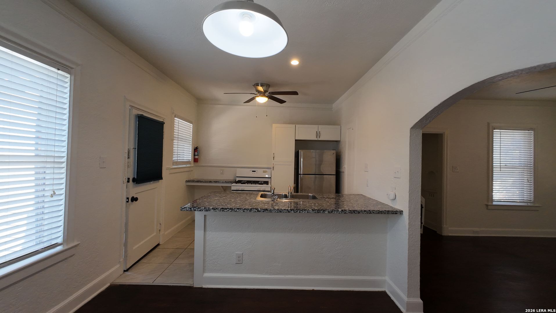 703 W French Place San Antonio TX 78212