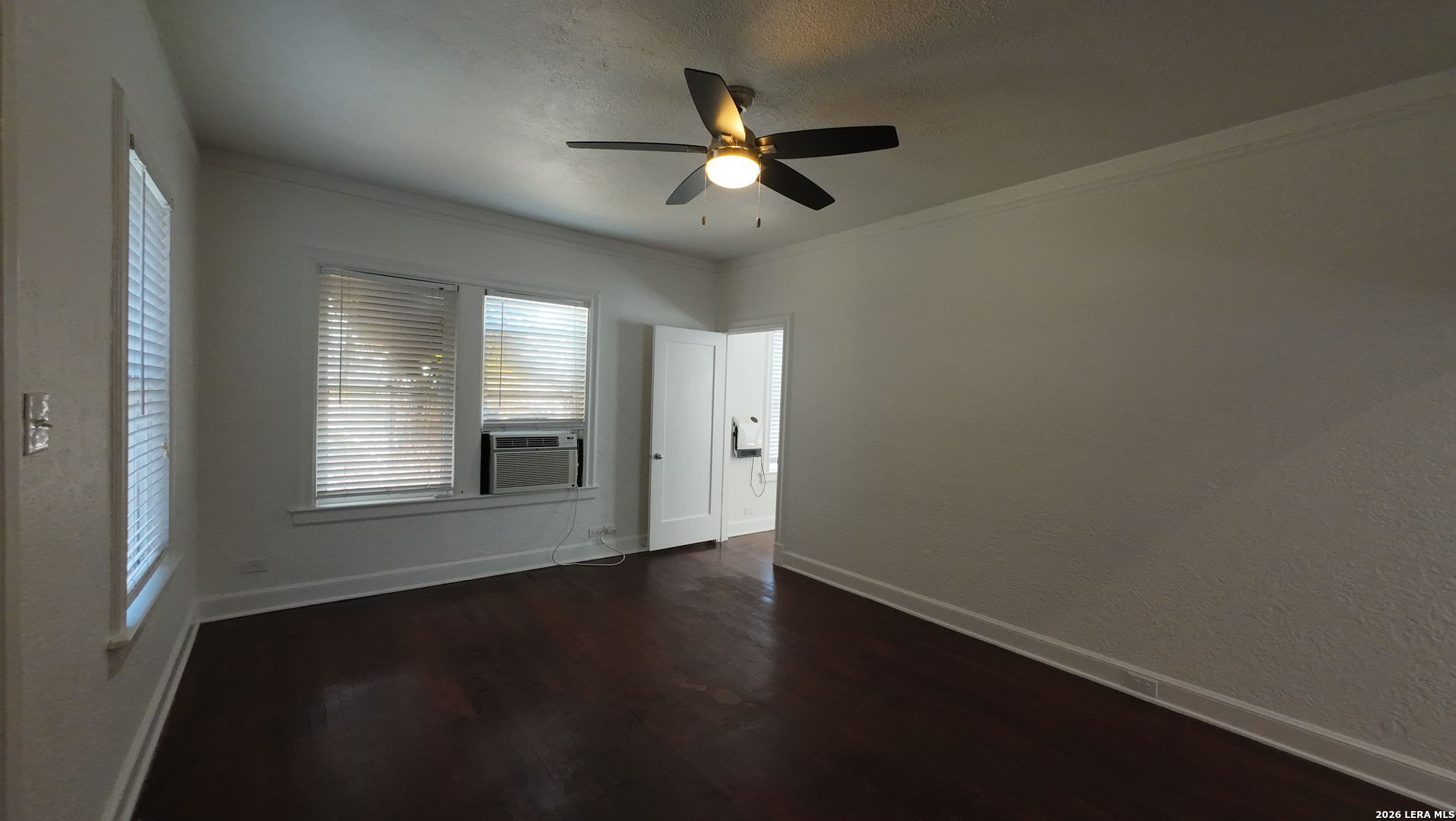 703 W French Place San Antonio TX 78212