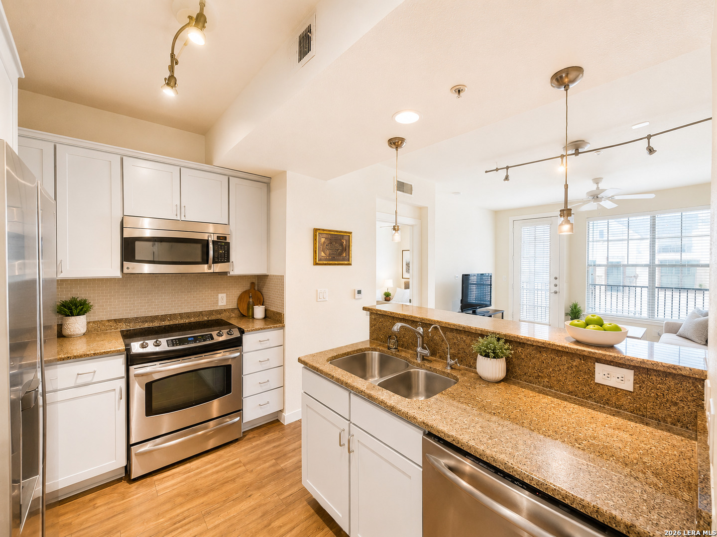 7342 Oak Manor Drive San Antonio TX 78229