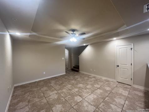 6326 Luglio Lane San Antonio TX 78233