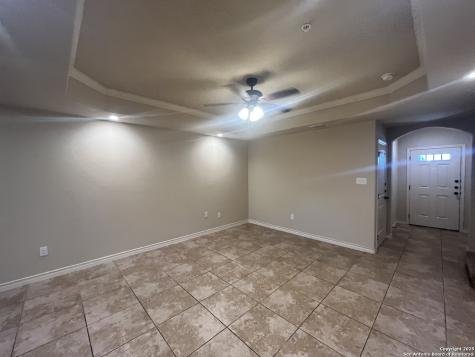 6326 Luglio Lane San Antonio TX 78233