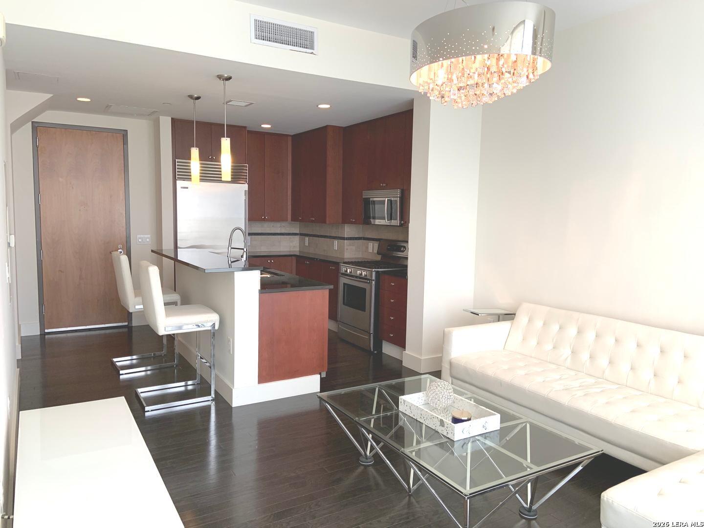 610 Market San Antonio TX 78205