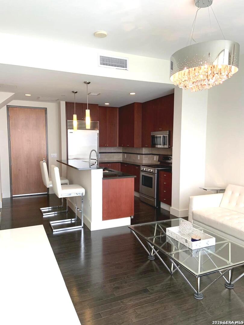 610 Market San Antonio TX 78205
