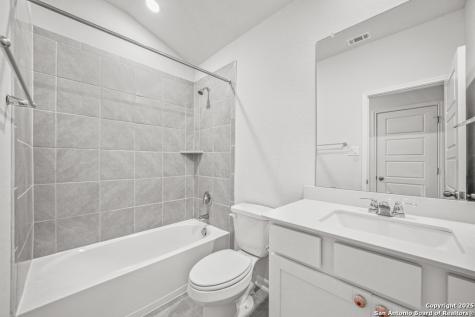 11618 Mustang San Antonio TX 78245