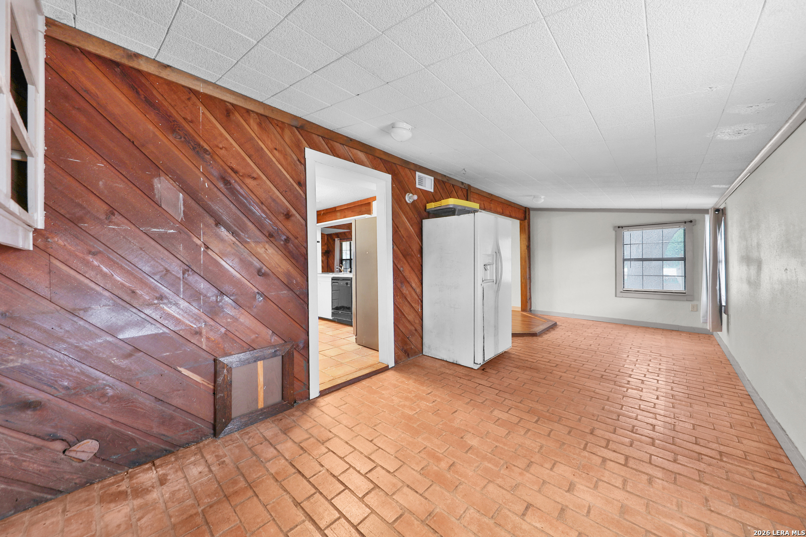 795 S State Highway 16 Jourdanton TX 78026