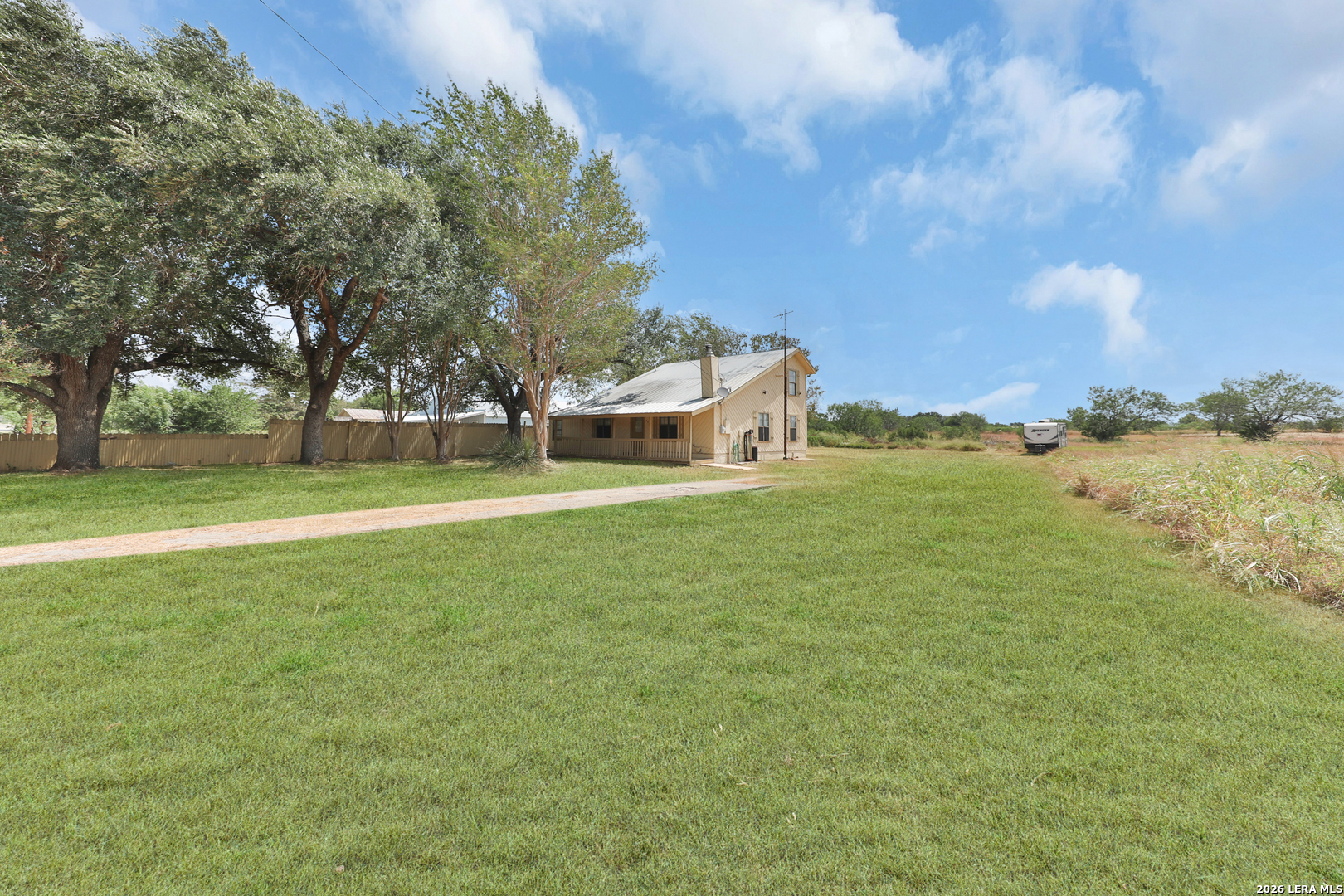 795 S State Highway 16 Jourdanton TX 78026