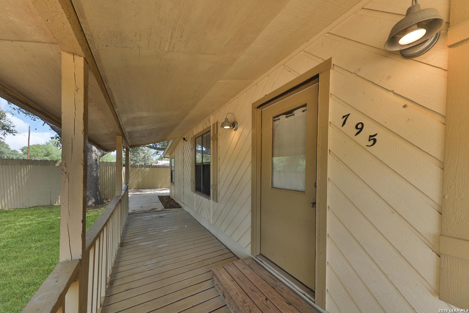 795 S State Highway 16 Jourdanton TX 78026