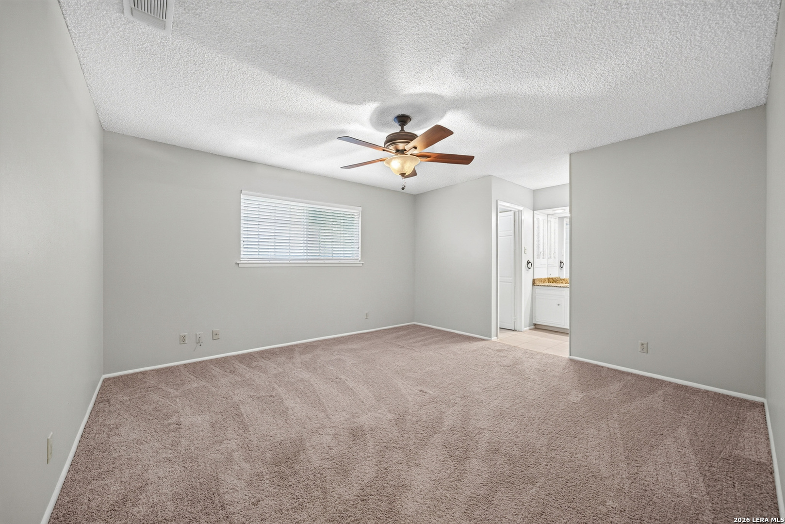 412 Cordoba Drive Universal City TX 78148