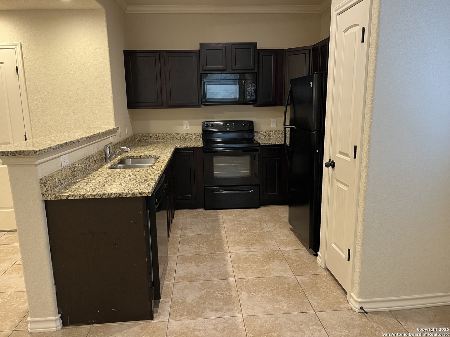 7105 Micayla Cove San Antonio TX 78244