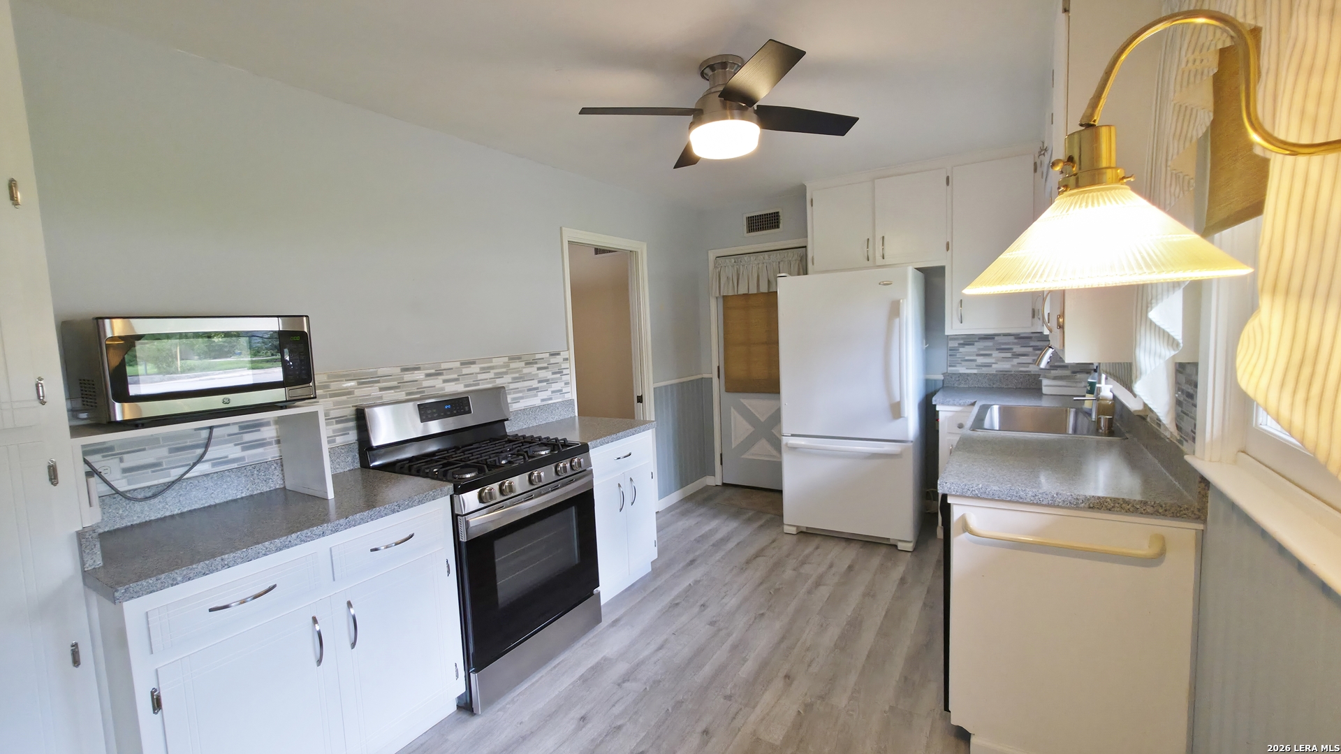 528 Rittiman Road Terrell Hills TX 78209