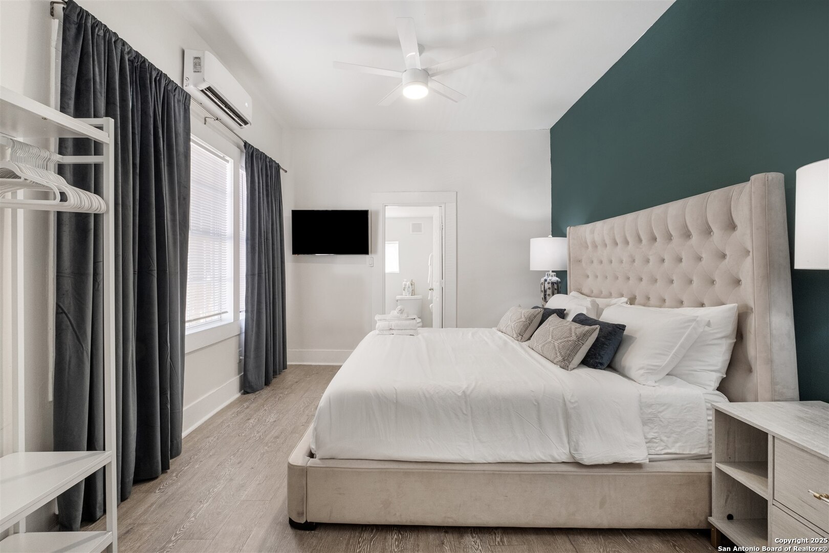 302 E Cevallos San Antonio TX 78204