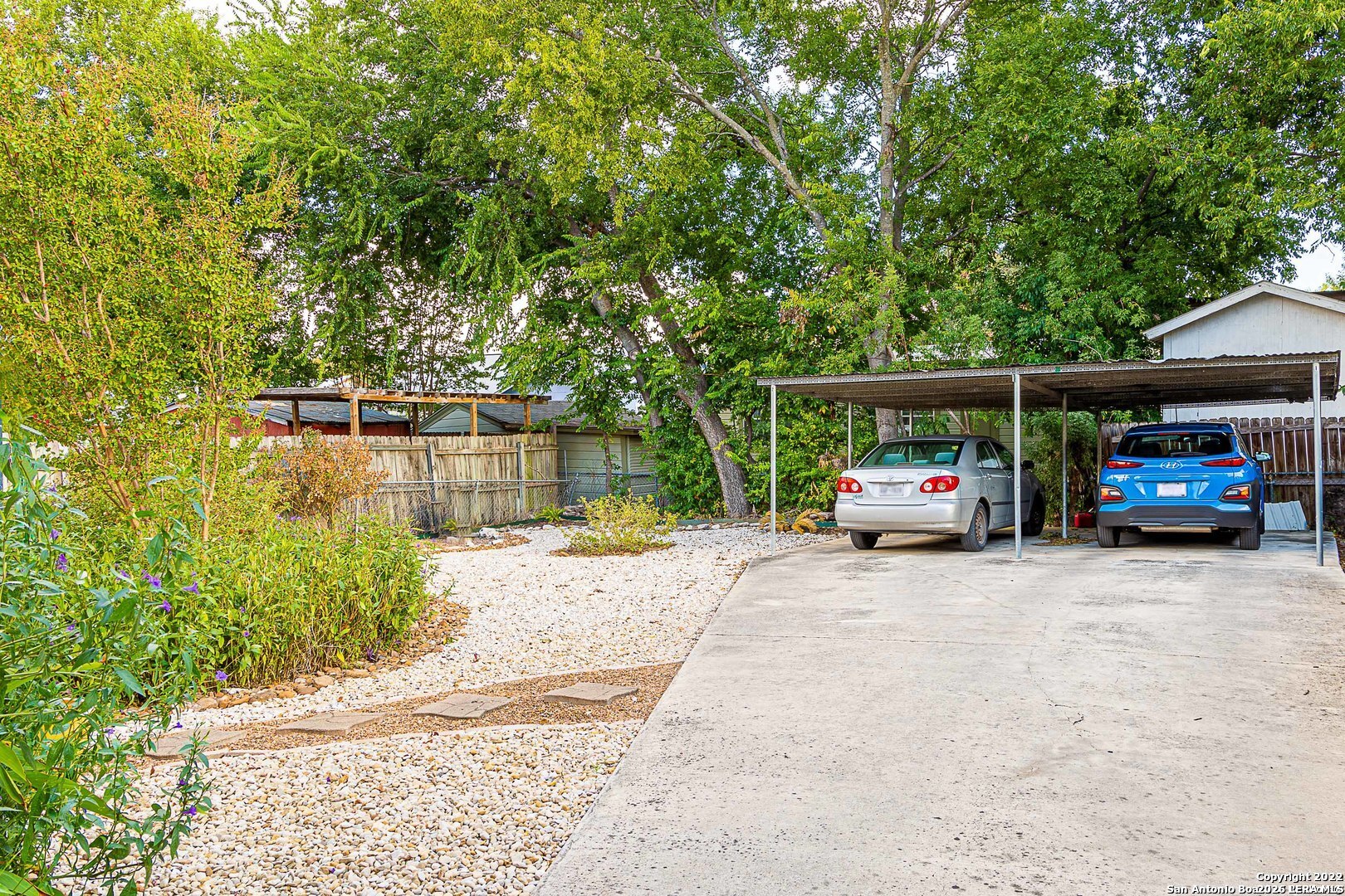 611 W Ridgewood San Antonio TX 78212