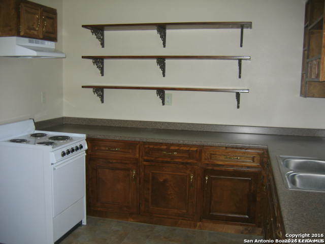 611 W Ridgewood San Antonio TX 78212