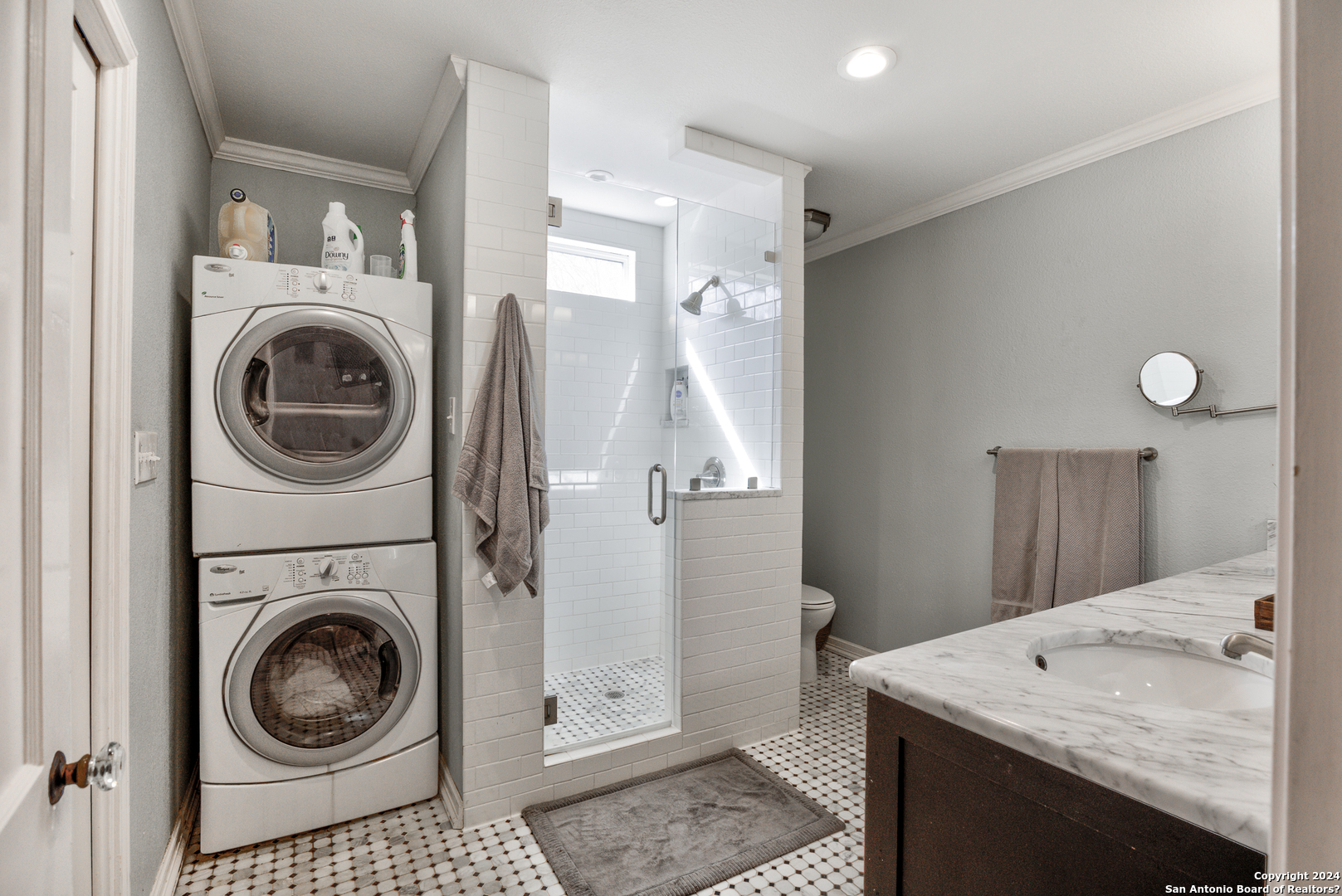 356 Larchmont Drive San Antonio TX 78209
