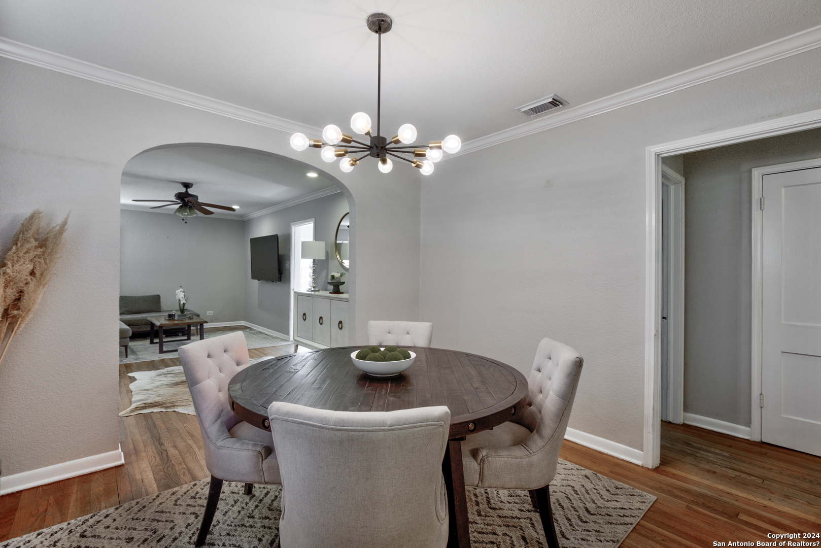 356 Larchmont Drive San Antonio TX 78209