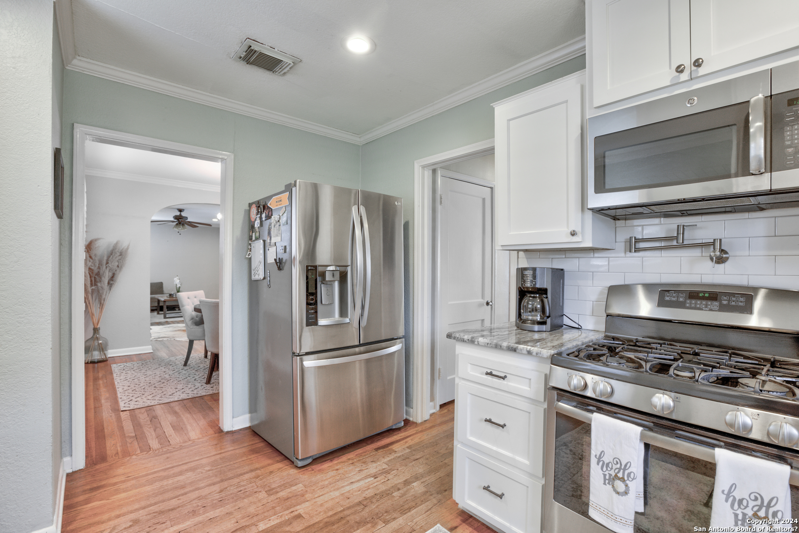 356 Larchmont Drive San Antonio TX 78209