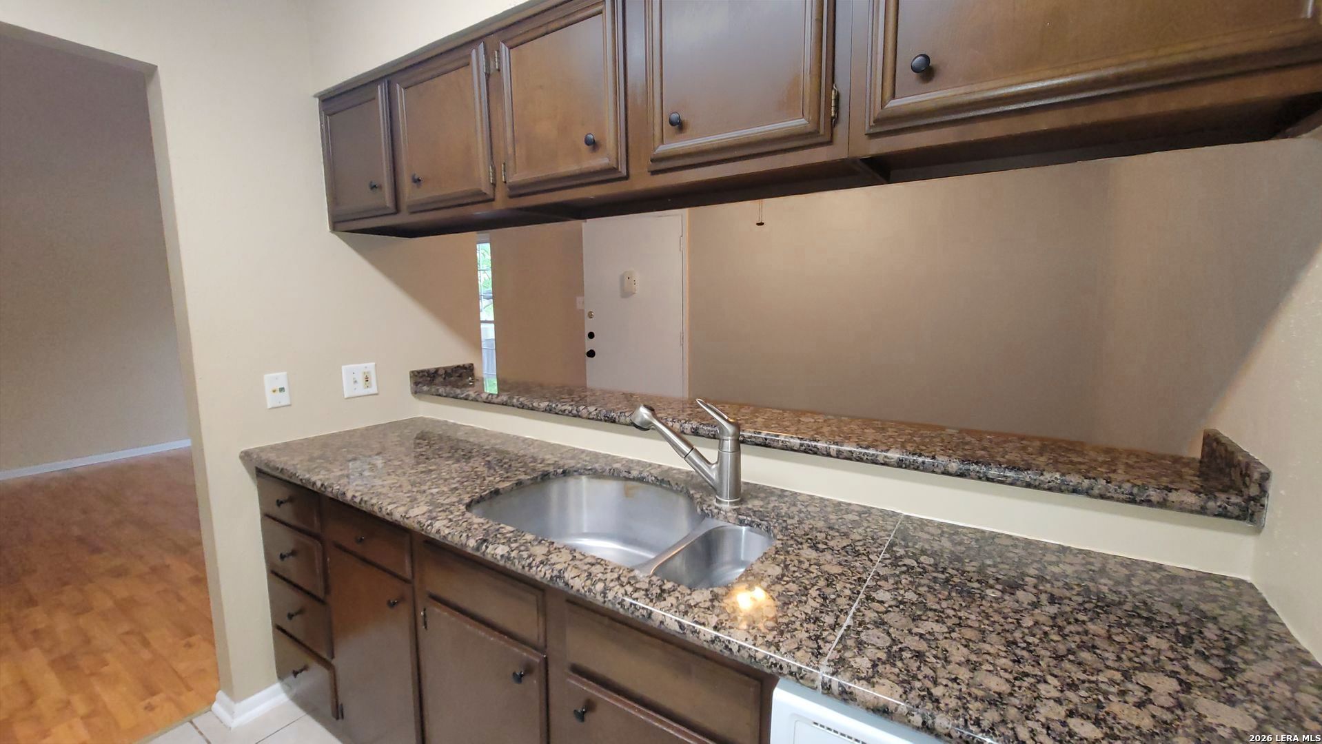 8702 Village Drive San Antonio TX 78217