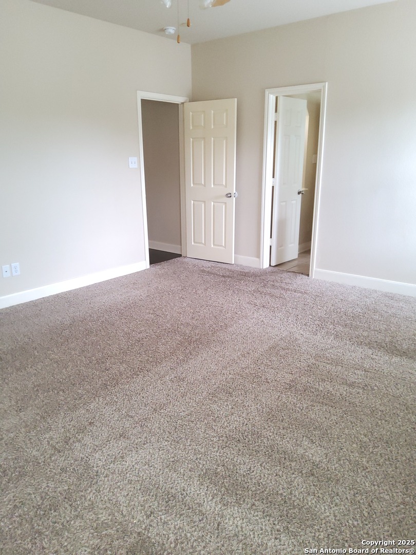 21735 Thunder Basin San Antonio TX 78261