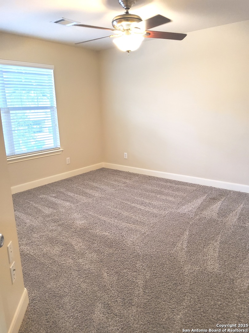 21735 Thunder Basin San Antonio TX 78261