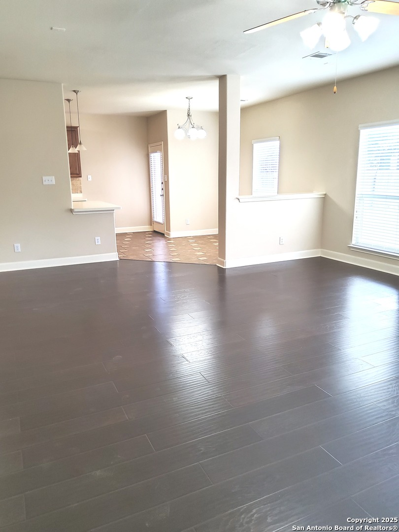 21735 Thunder Basin San Antonio TX 78261