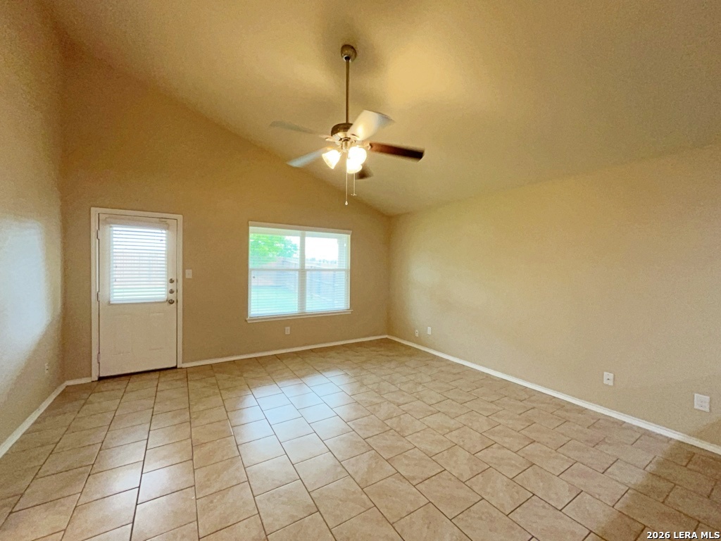 1735 Emerald Edge San Antonio TX 78245