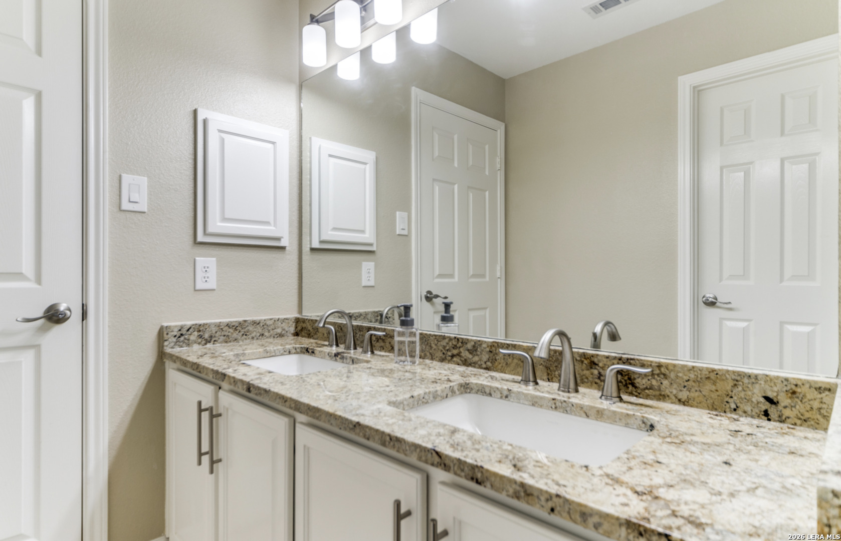 8603 Taylor Walk Helotes TX 78023