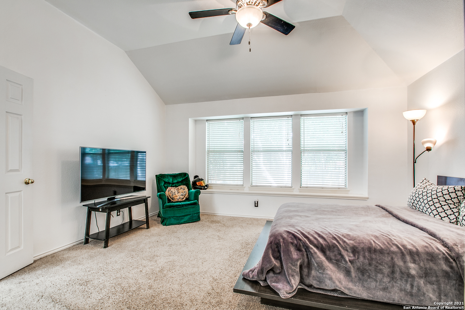 9227 Brae Moss San Antonio TX 78249