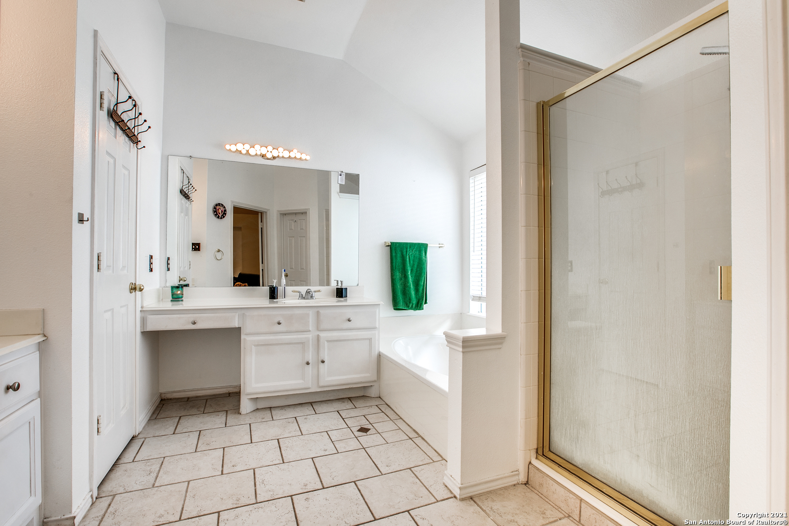 9227 Brae Moss San Antonio TX 78249