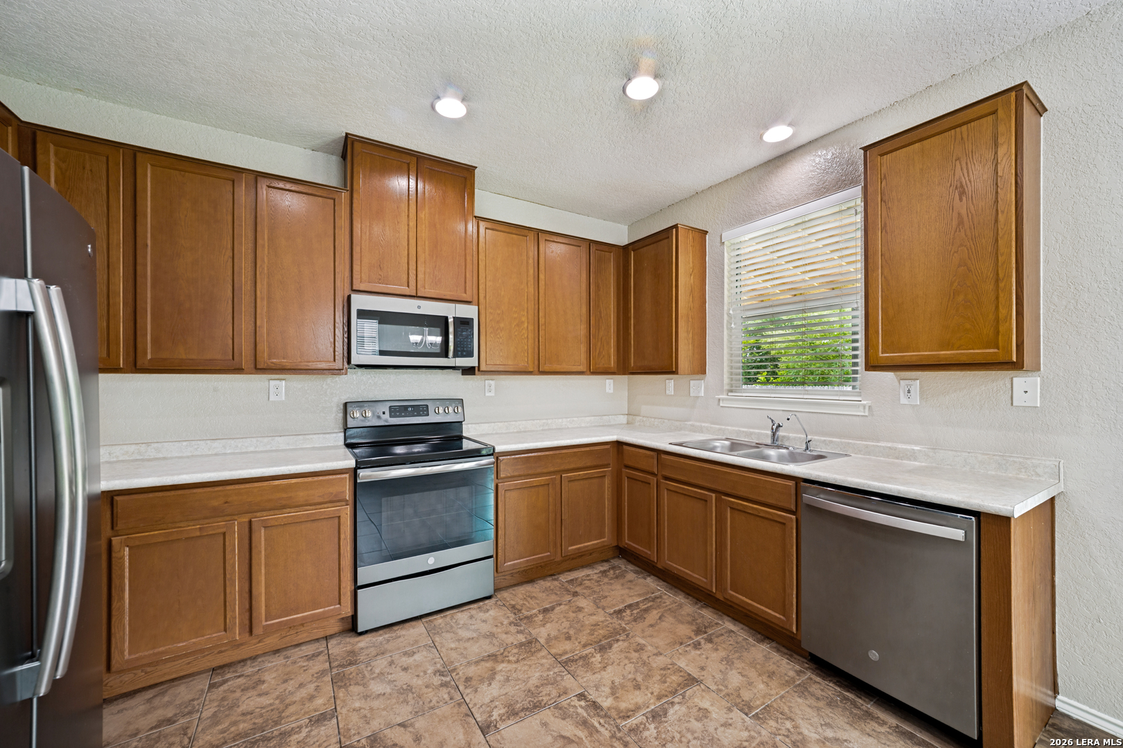2419 Sundrop Bay San Antonio TX 78224