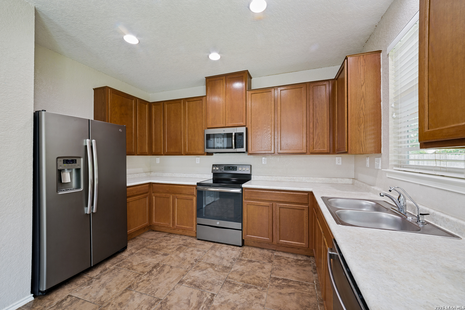 2419 Sundrop Bay San Antonio TX 78224