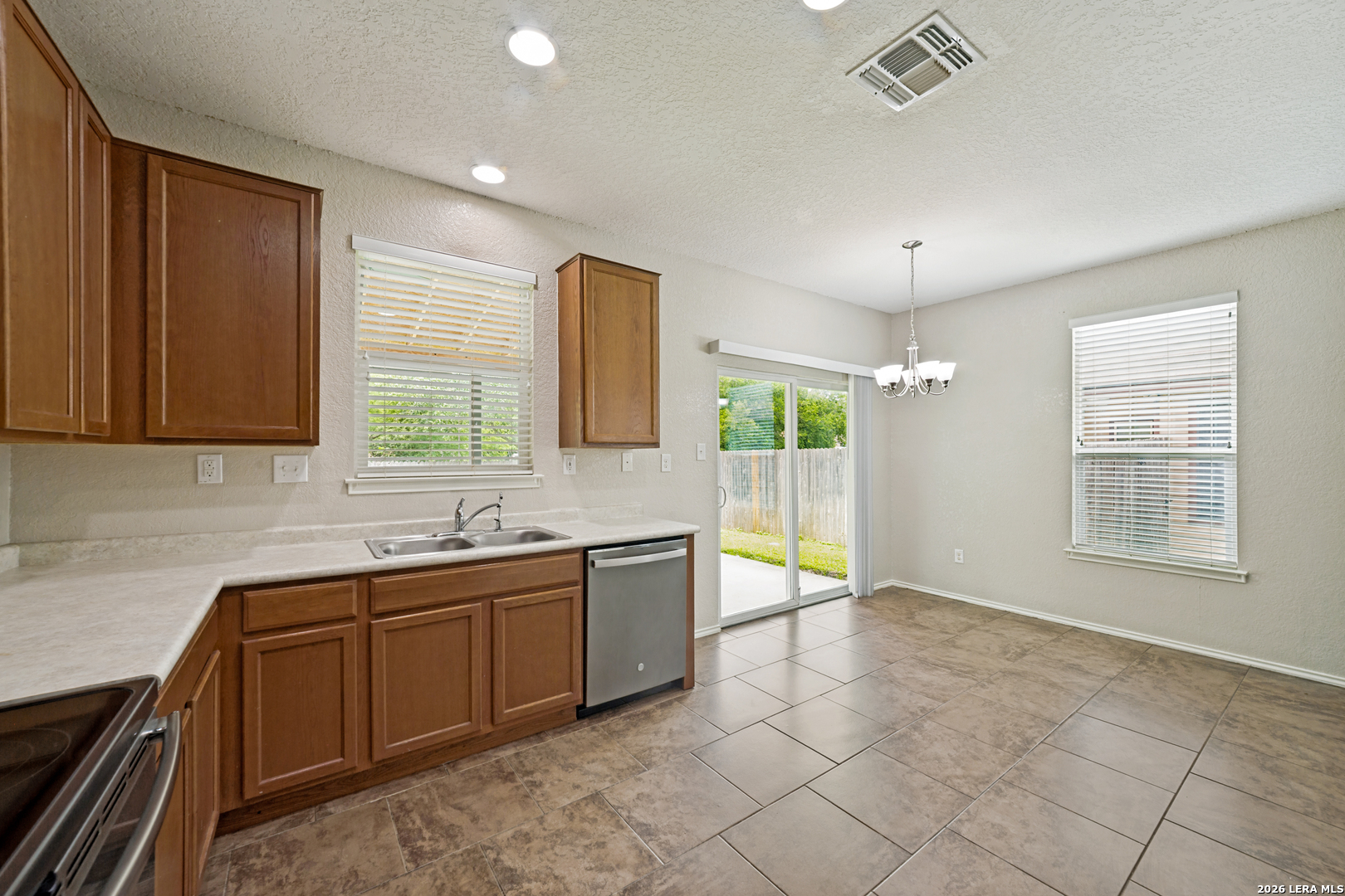 2419 Sundrop Bay San Antonio TX 78224